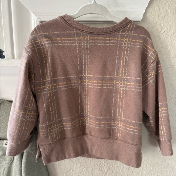 Cozy Green Pullover Sweater - Picture 4 of 8